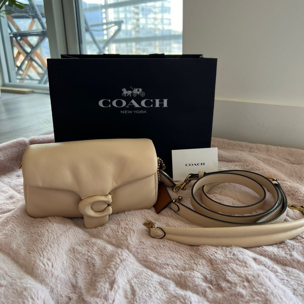 Coach Pillow Tabby 18